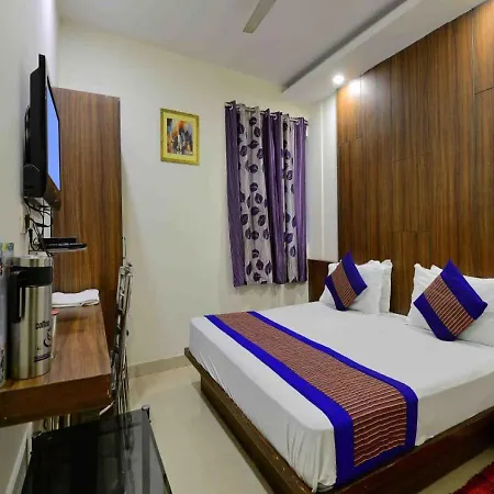 A1Rooms By Family Hotels - Walking Metro Station